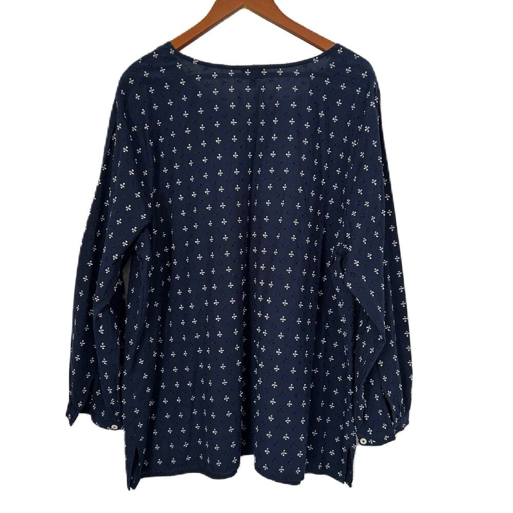 Talbots Plus Top Women 3X Navy White Embroidery Swiss Dot Pullover Cottage Comfy - Picture 2 of 15